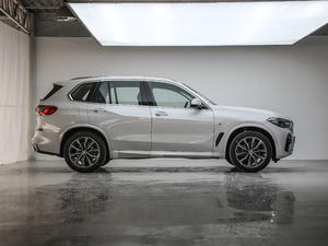 2019款xDrive40i M运动套装 整体外观