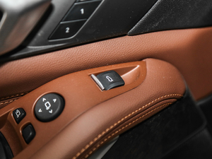 2019xDrive40i M\(yn)(dng)b g