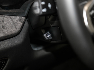 2019xDrive40i M\b п؅^(q)