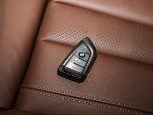 2019款xDrive40i M运动套装 车钥匙
