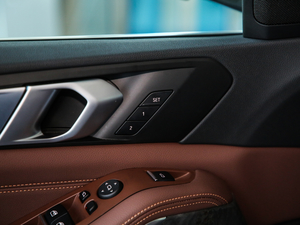 2019xDrive40i M\(yn)(dng)b g