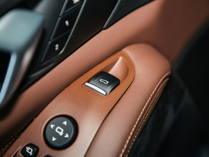 2019xDrive40i M\(yn)(dng)b g