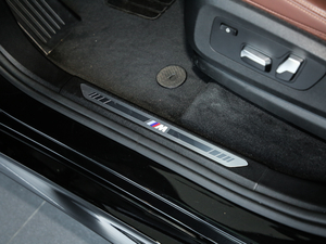 2019xDrive40i M\(yn)(dng)b g