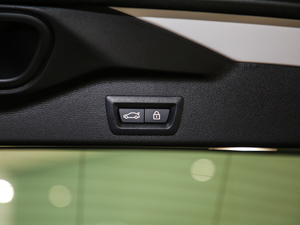 2019xDrive30i M\(yn)(dng)b g