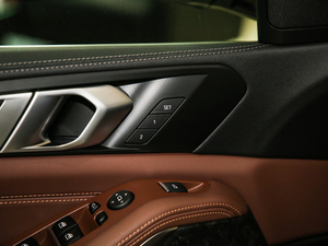 2019xDrive30i M\(yn)(dng)b g