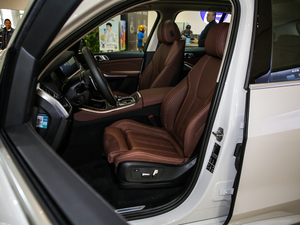 2019款xDrive30i M运动套装 主驾驶座椅