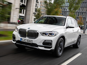 2019xDrive 45e iPerformance w^