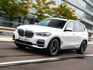 2019xDrive 45e iPerformance w^