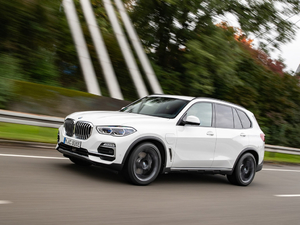 2019xDrive 45e iPerformance w^