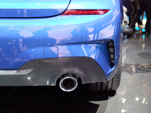 2019款330i 基本型 细节外观