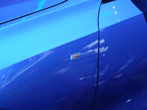 2019款330i 基本型 细节外观