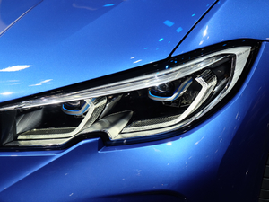 2019款330i 基本型 细节外观