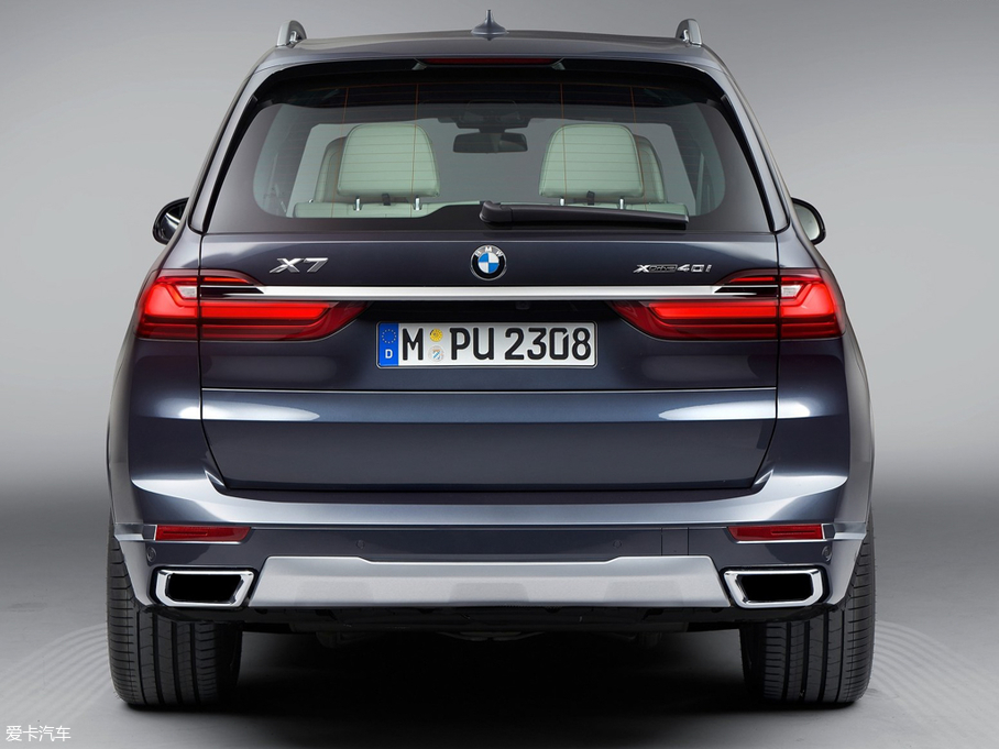 2019RX7 xDrive40i  M\b