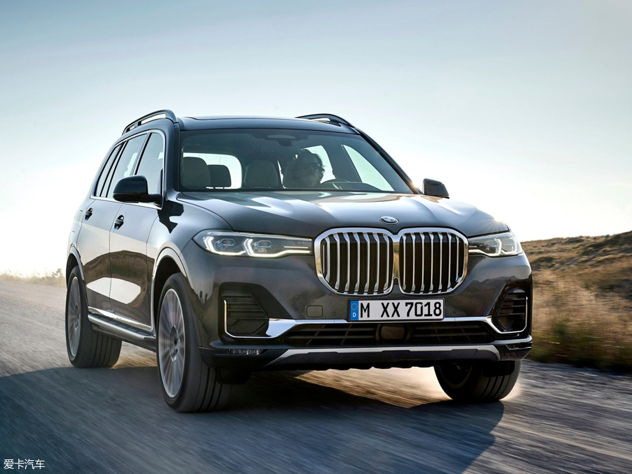 2019RX7 xDrive40i  M\b