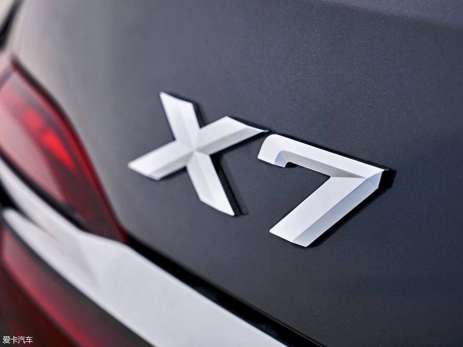 2019RX7 xDrive40i  M\b