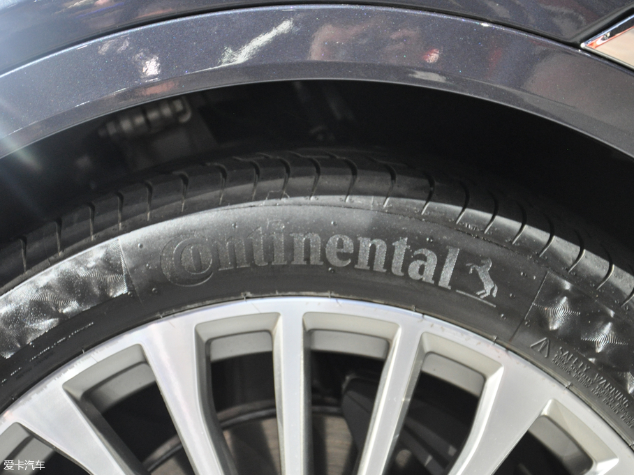 2019RX7 xDrive40i  M\b