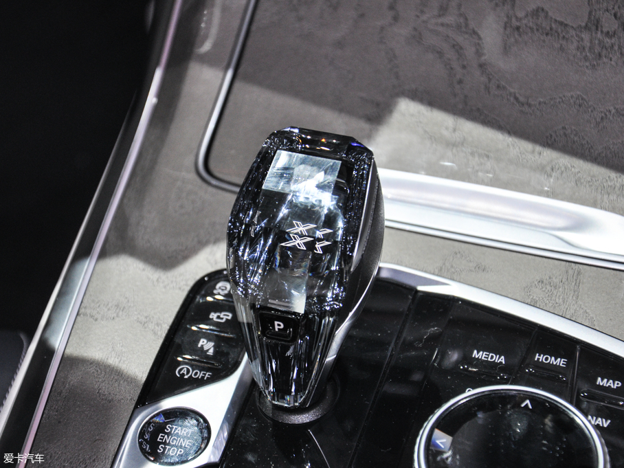 2019RX7 xDrive40i  M\(yn)(dng)b