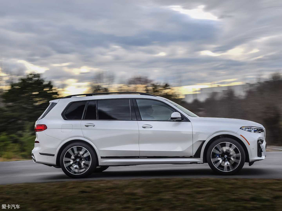 2019RX7 xDrive40i  M\b