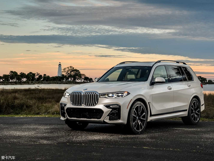 2019RX7 xDrive40i  M\b