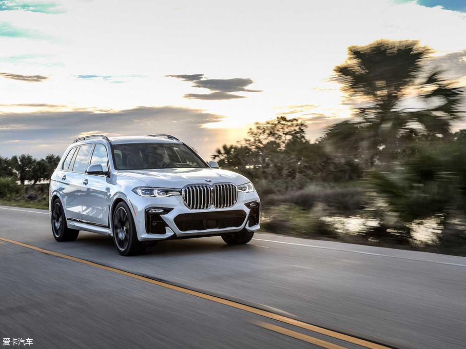 2019RX7 xDrive40i  M\b