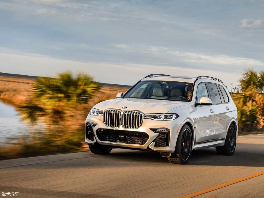 2019RX7 xDrive40i  M\b