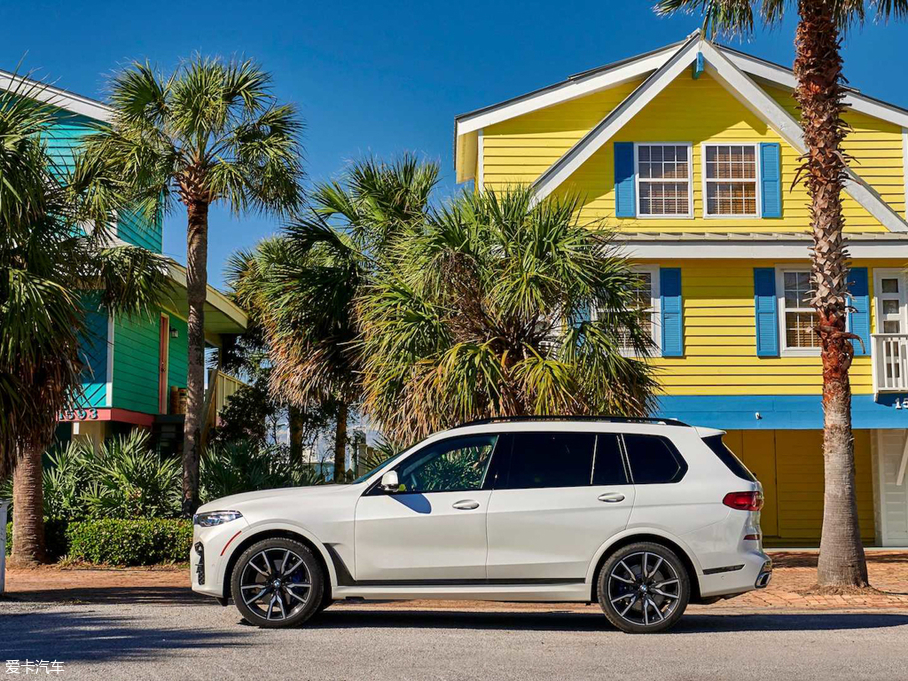 2019RX7 xDrive40i  M\b