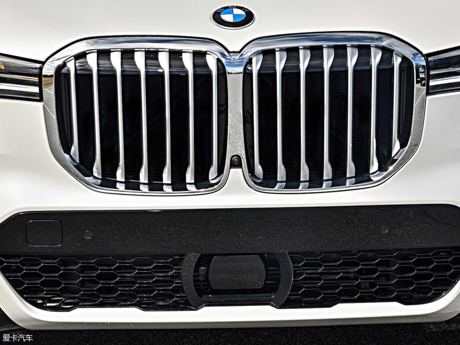 2019RX7 xDrive40i  M\b