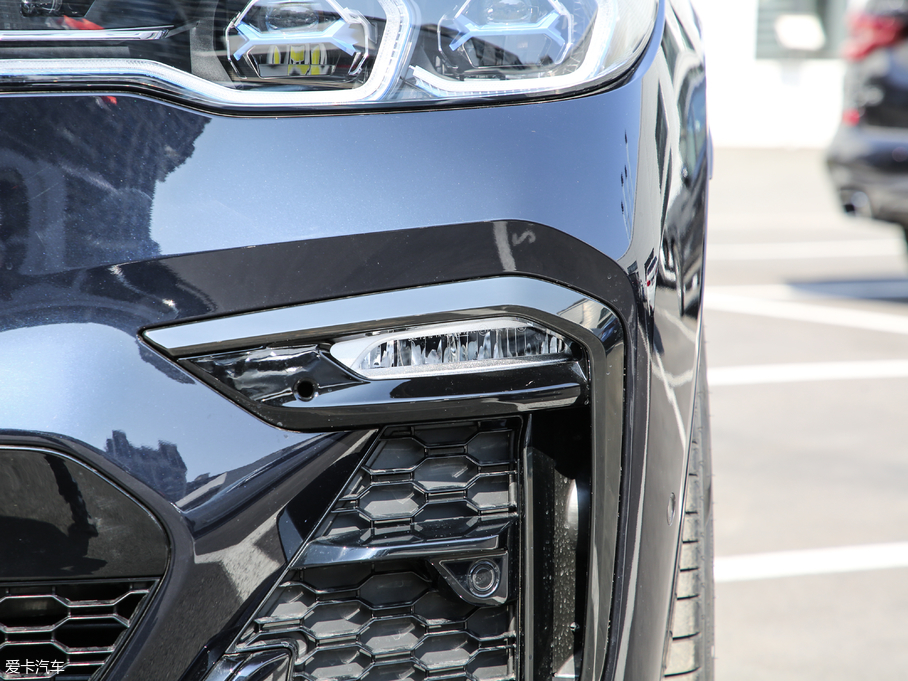 2019RX7 xDrive40i  M\b