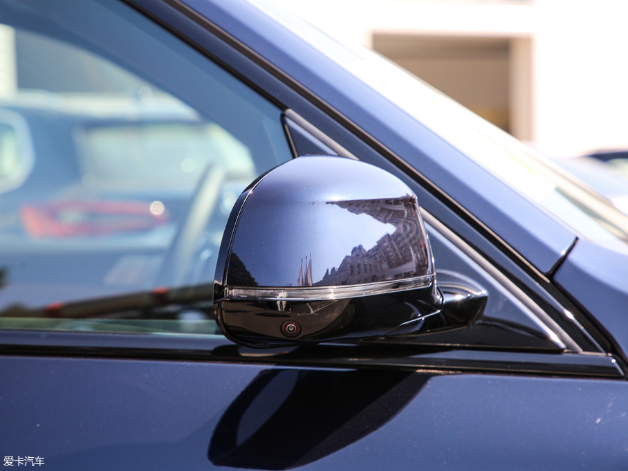 2019RX7 xDrive40i  M\b