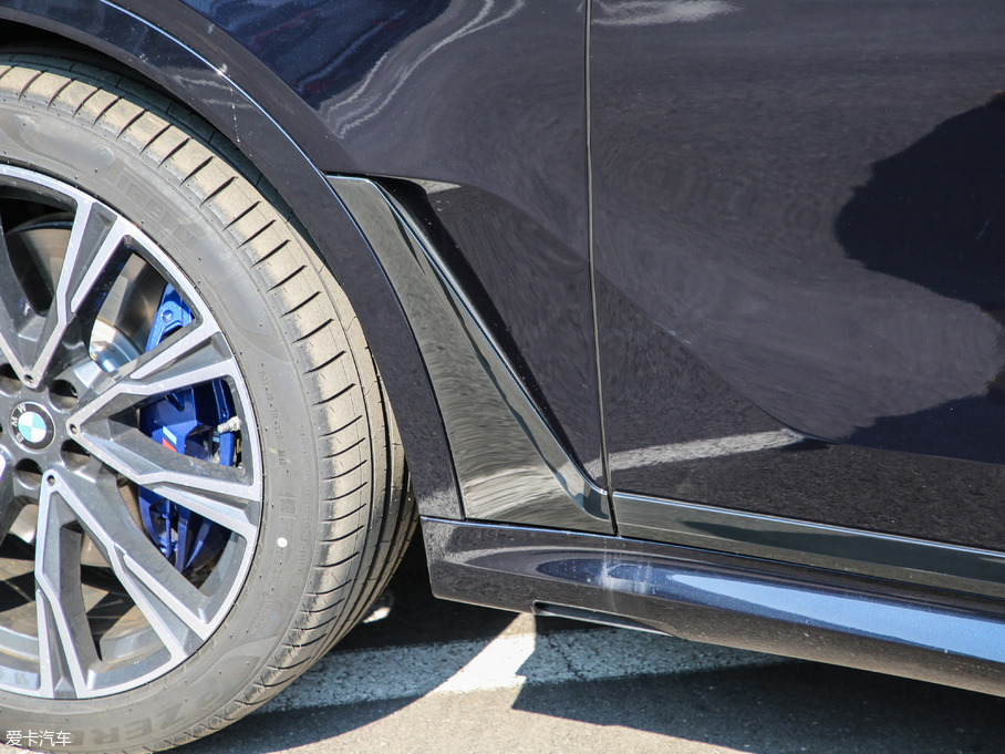 2019RX7 xDrive40i  M\b