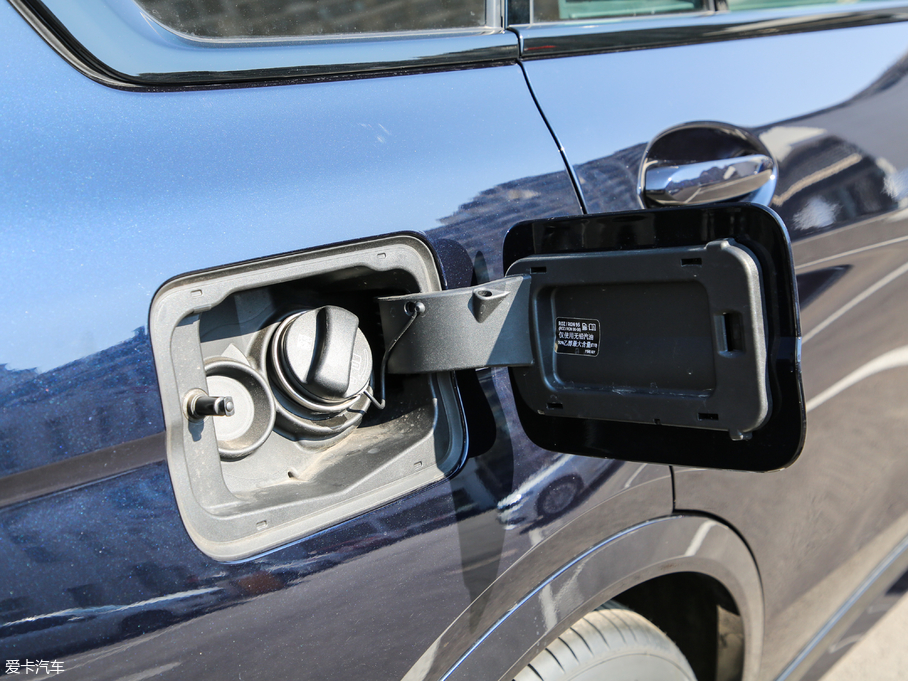 2019RX7 xDrive40i  M\b