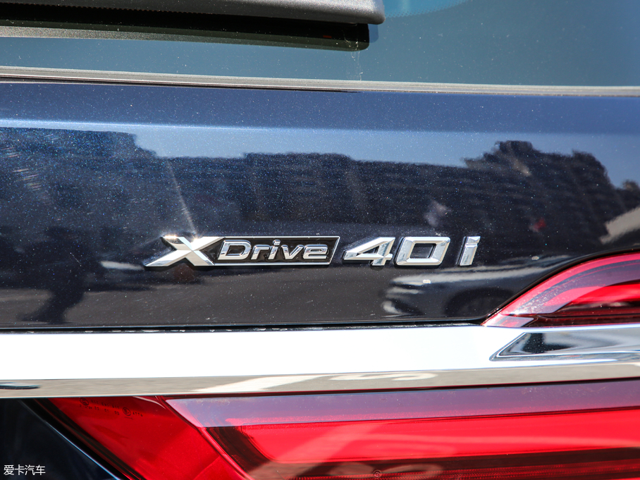 2019RX7 xDrive40i  M\b