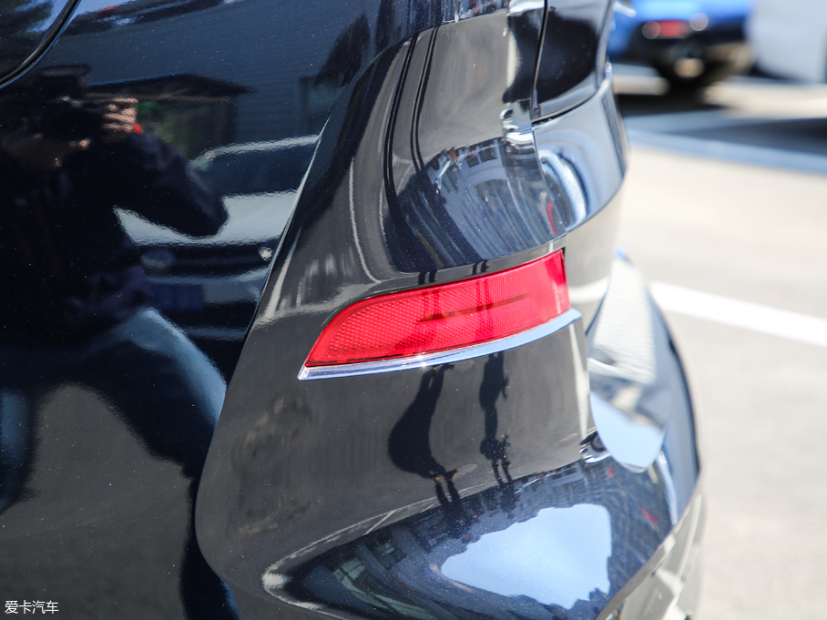 2019RX7 xDrive40i  M\b