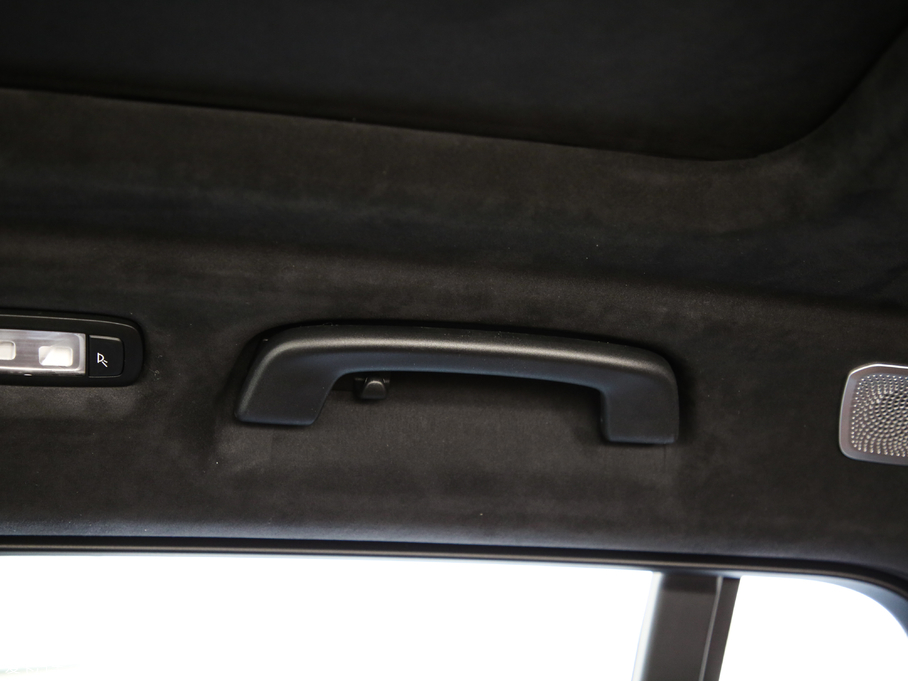 2019RX7 xDrive40i  M\b