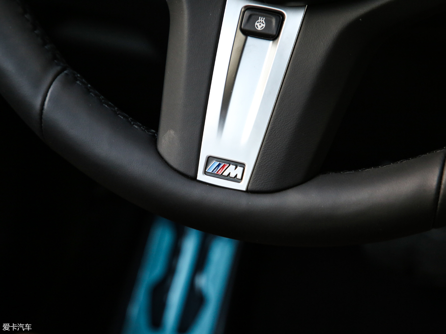 2019RX7 xDrive40i  M\(yn)(dng)b