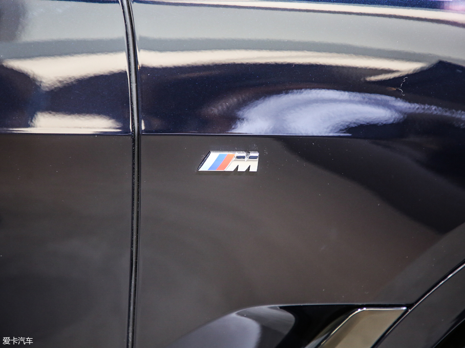 2019RX7 xDrive40i  M\b