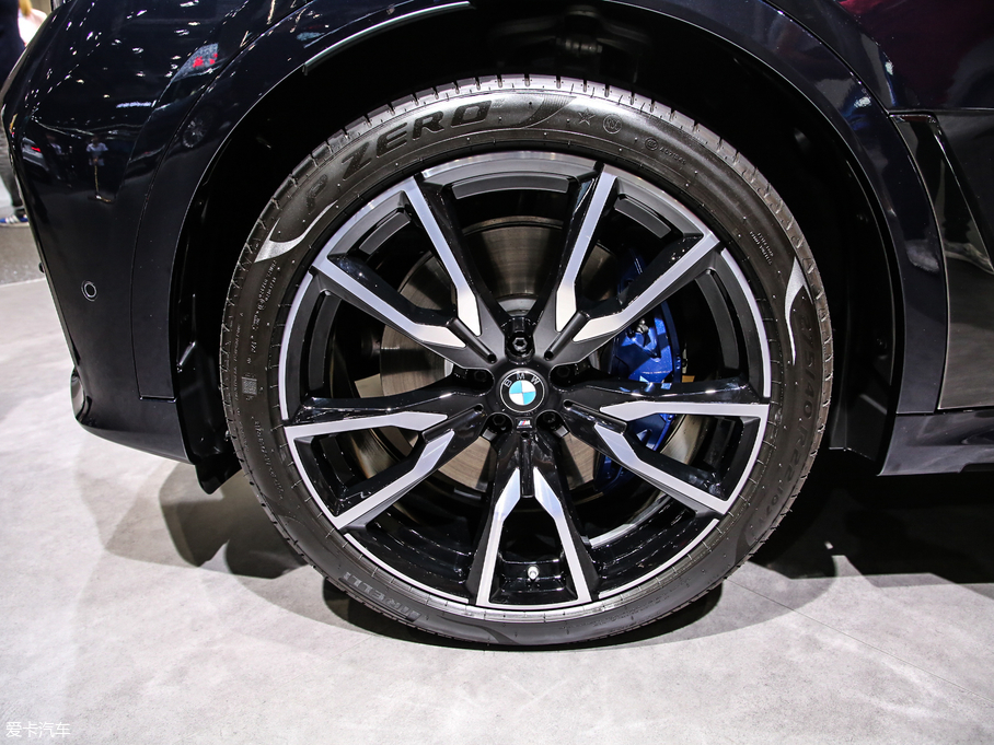 2019RX7 xDrive40i  M\b