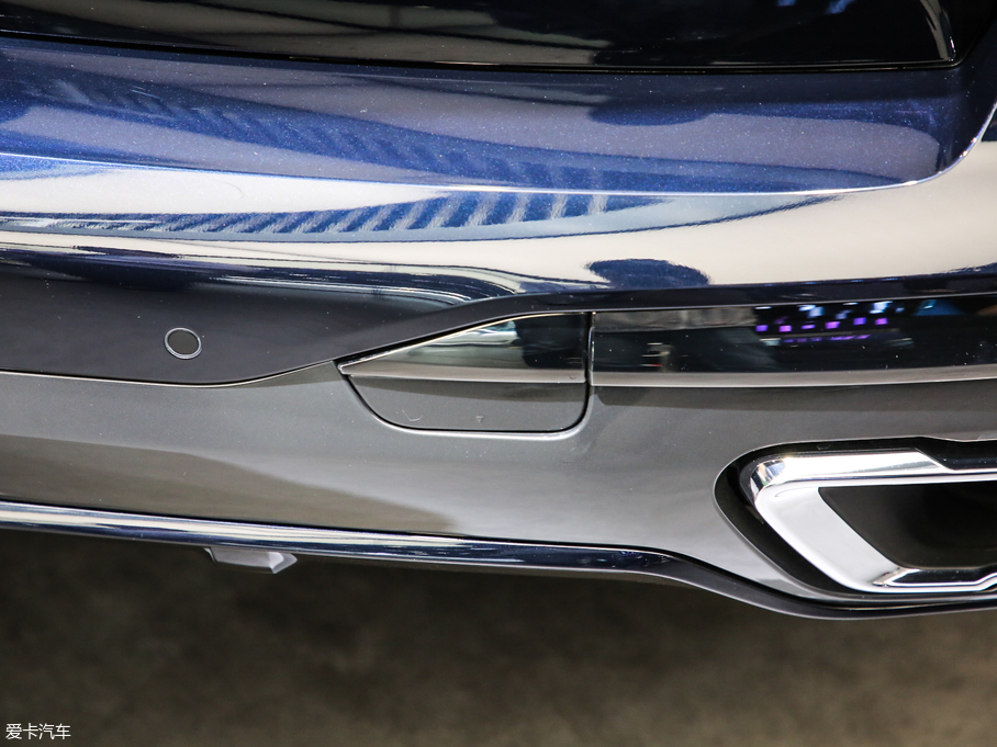 2019RX7 xDrive40i  M\b