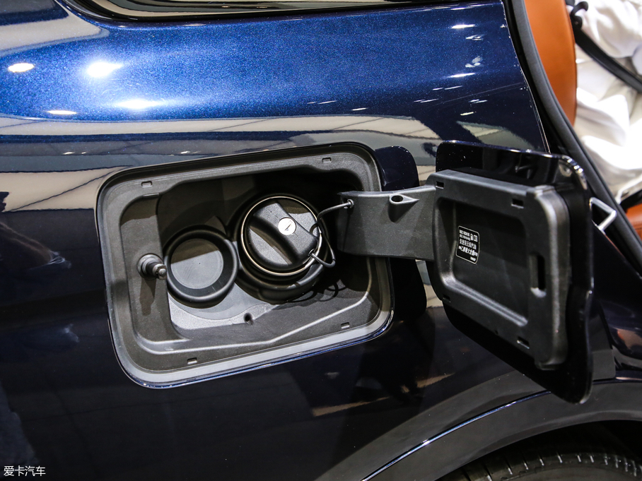 2019RX7 xDrive40i  M\b