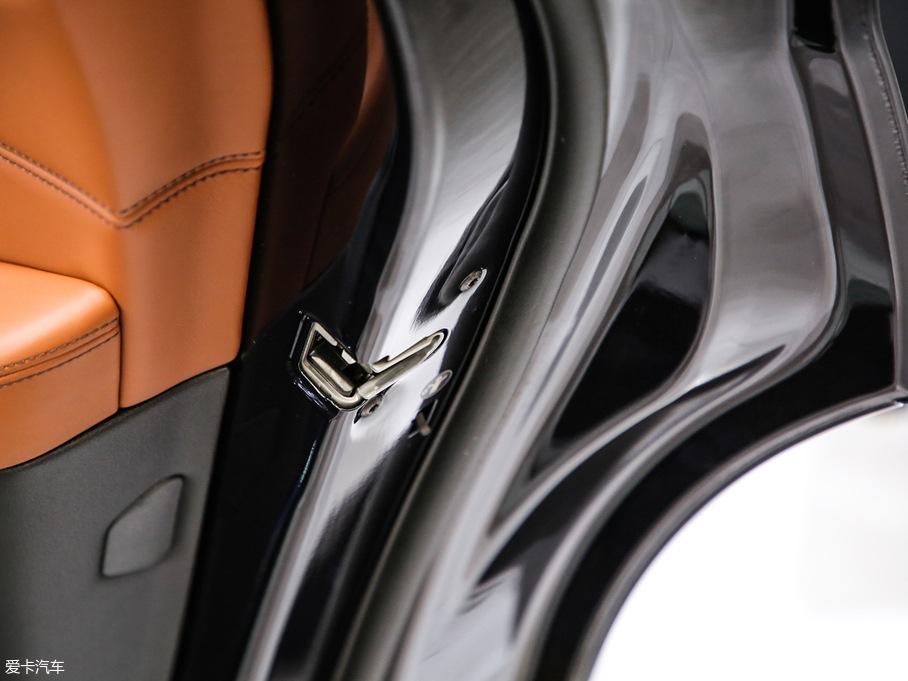 2019RX7 xDrive40i  M\b