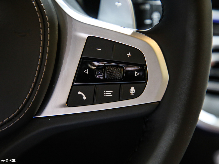 2019RX7 xDrive40i  M\b