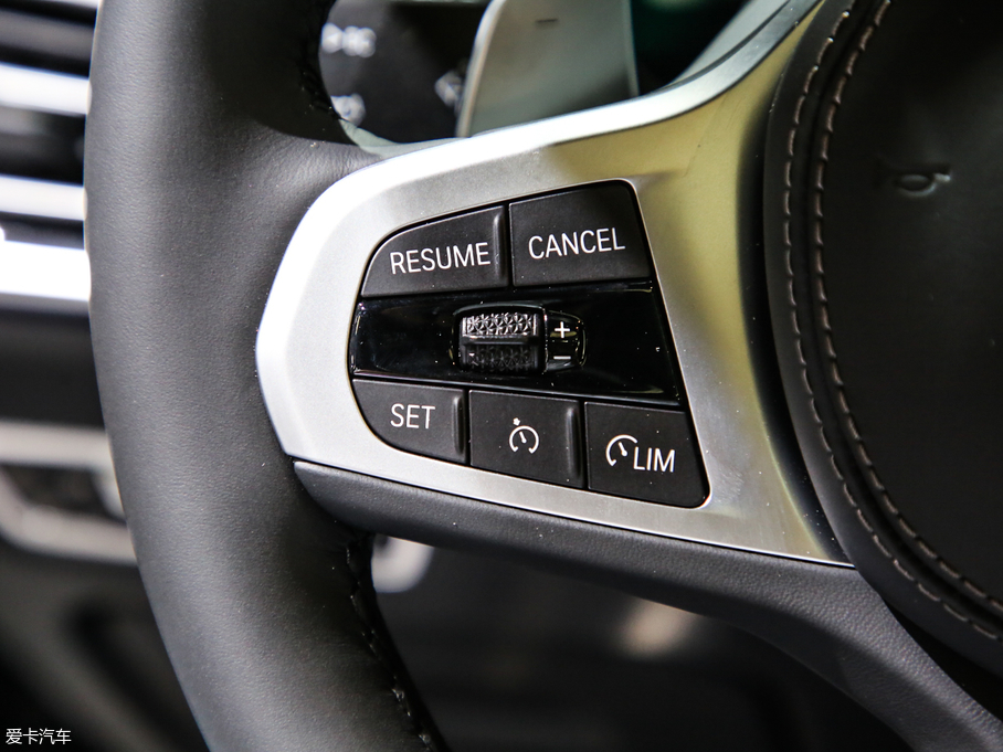 2019RX7 xDrive40i  M\b