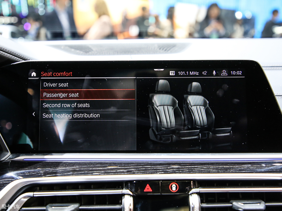 2019RX7 xDrive40i  M\b