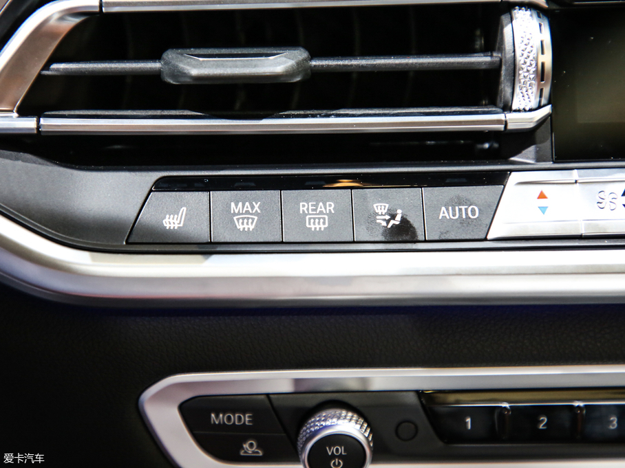 2019RX7 xDrive40i  M\b