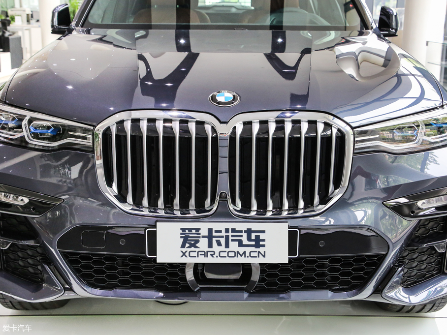 2019RX7 xDrive40i  M\b