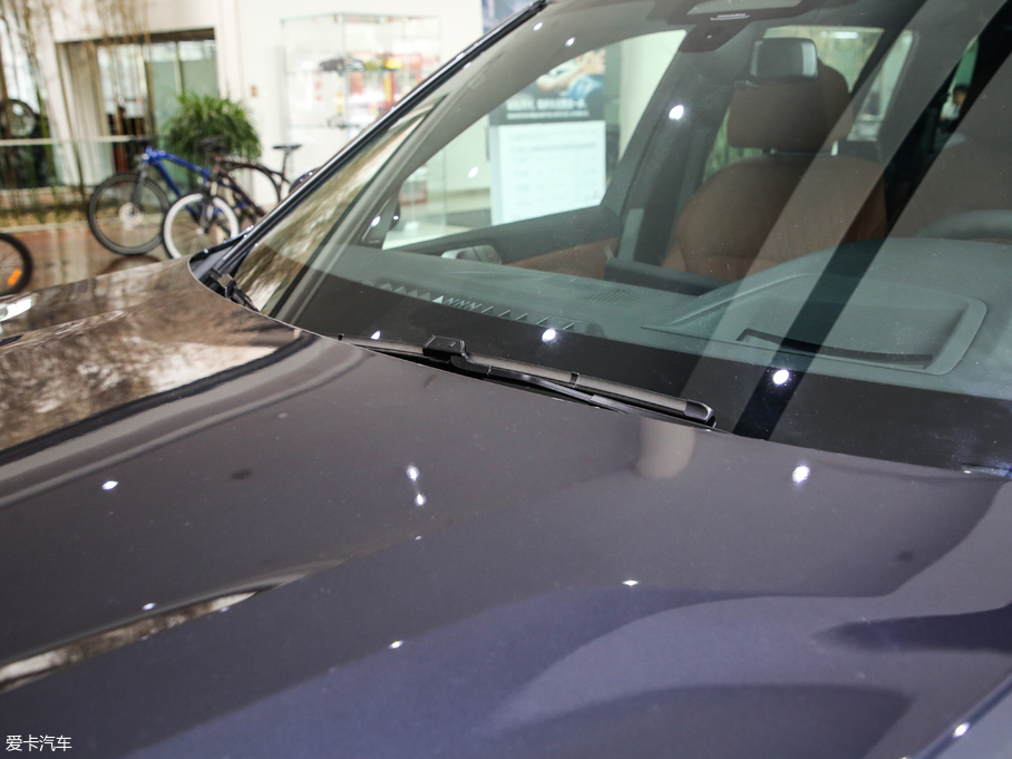 2019RX7 xDrive40i  M\b