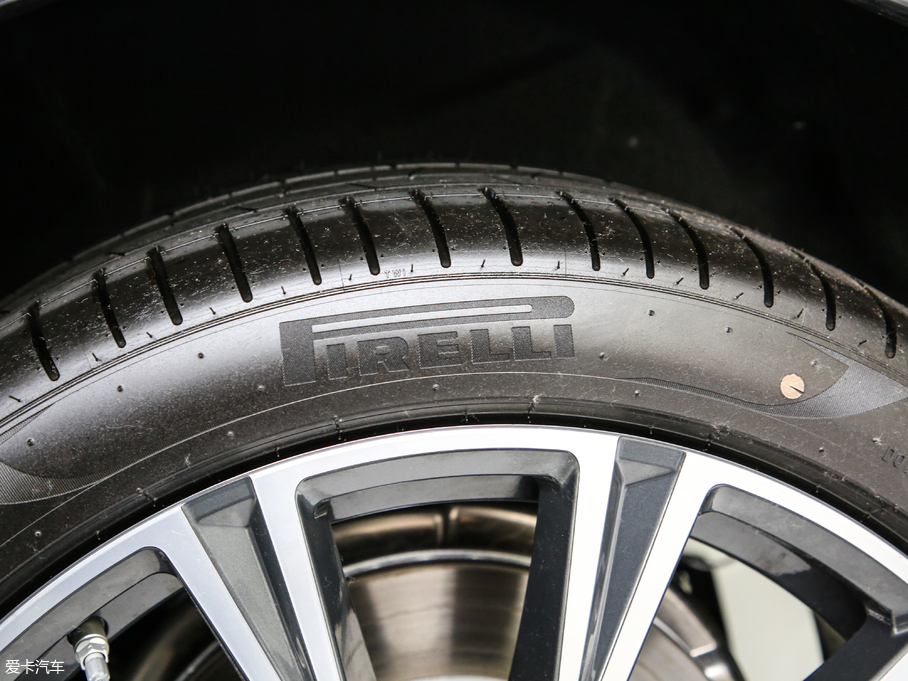 2019RX7 xDrive40i  M\b