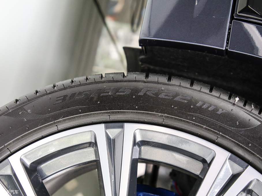 2019RX7 xDrive40i  M\b