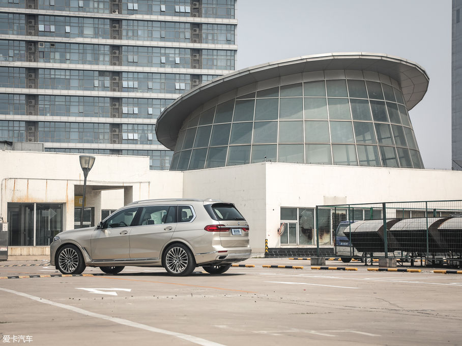 2019RX7 xDrive40i I Ab