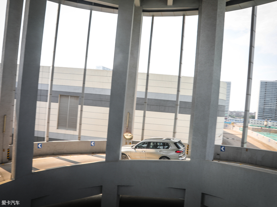 2019RX7 xDrive40i I Ab